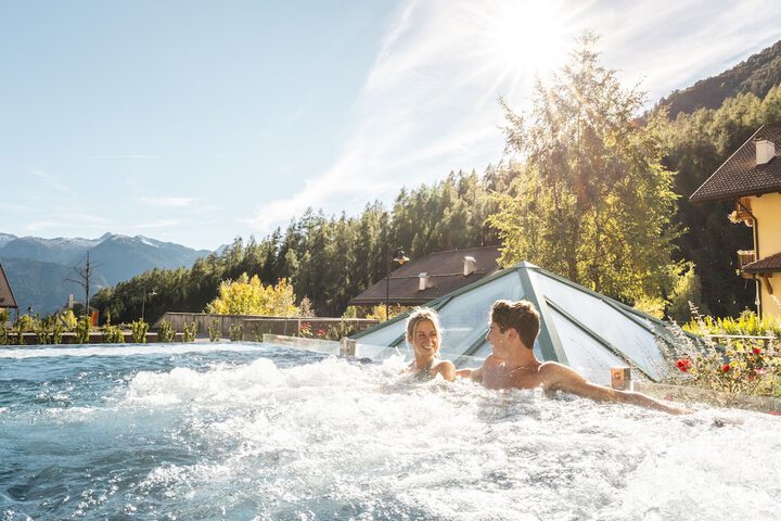 Pool Hotel