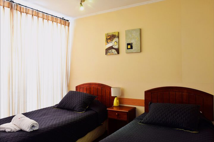 Room 9 of 36