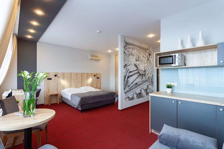 Room 16 of 54