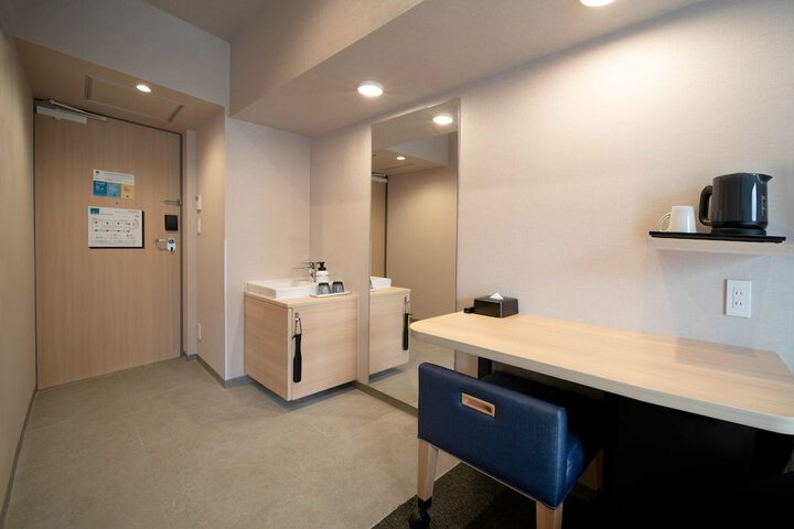 Room 19 of 56