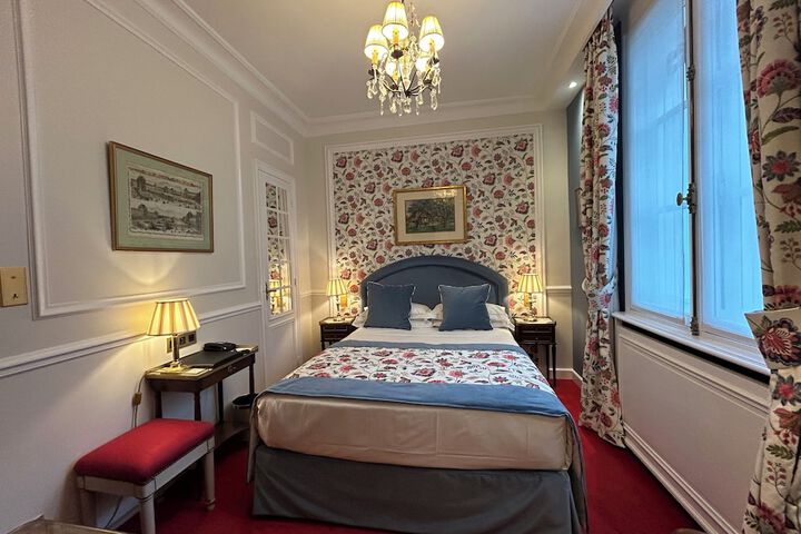Room 20 of 69