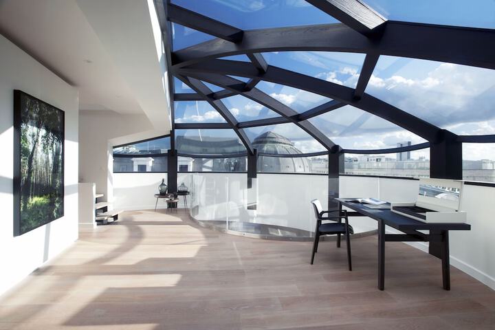 Triplex penthouse in the city center in Brussels