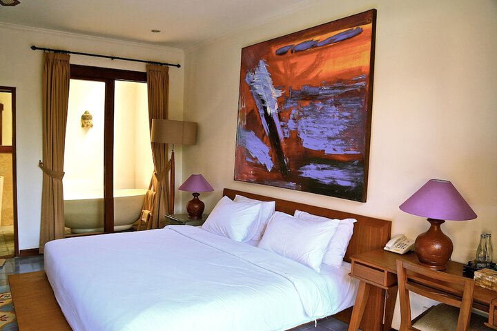 Room 8 of 40
