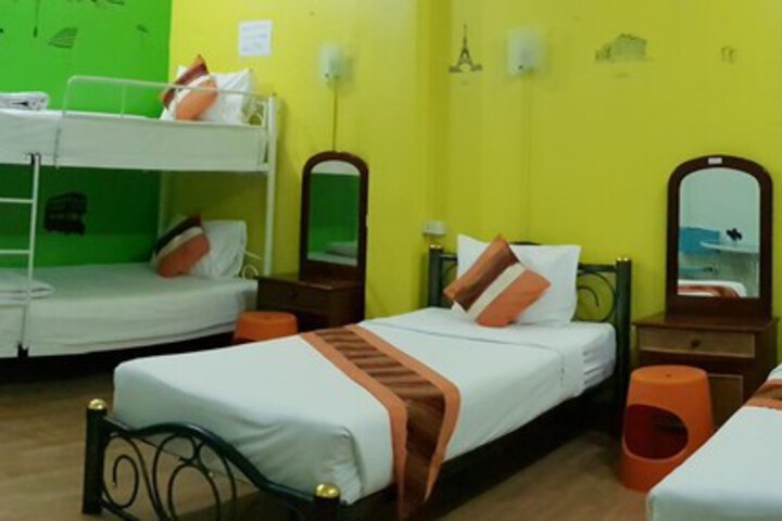 Room 18 of 55