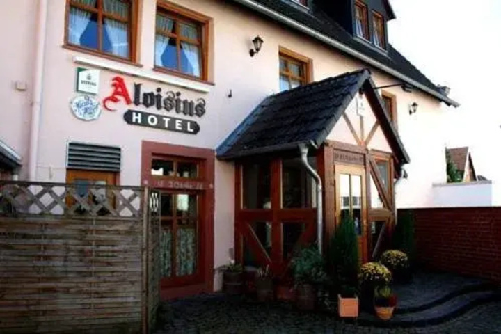 Hotel 7 of 21