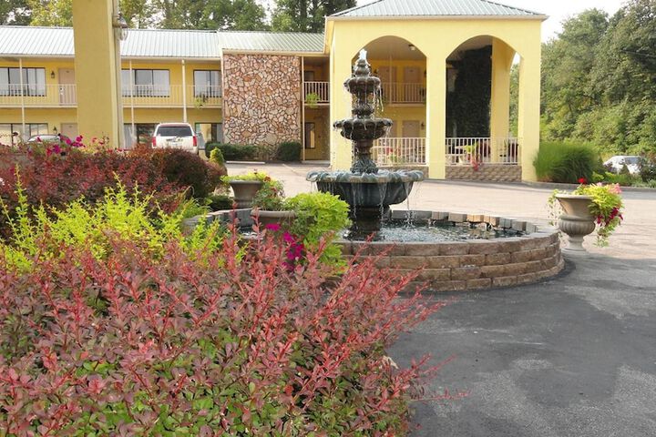 Property Grounds 48 of 60