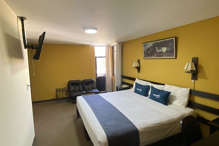 Room 18 of 64
