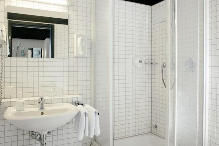 Bath Interior