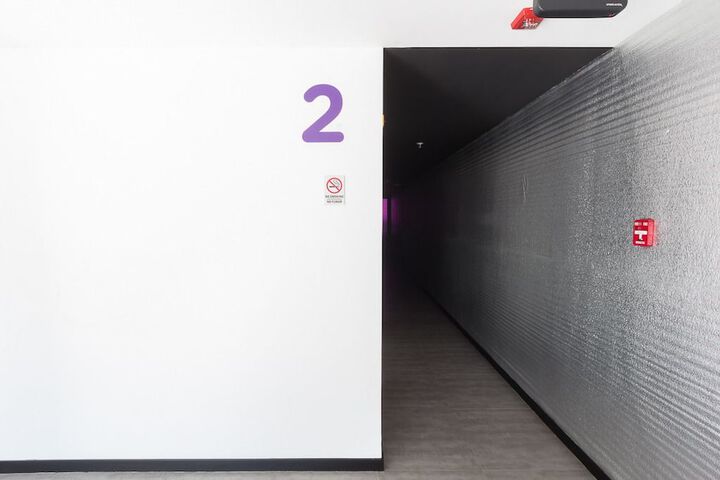 Ballroom/Hall 40 of 57