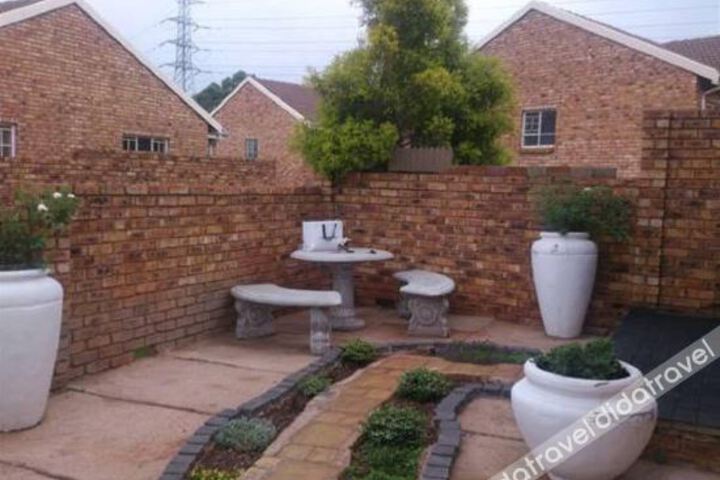 Lotus Blossom Accommodation