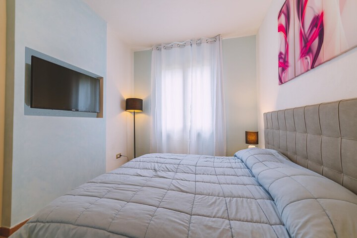 Room 12 of 53