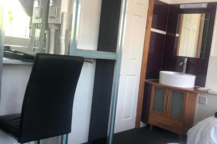 Room 5 of 58