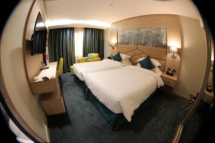 Room 11 of 55