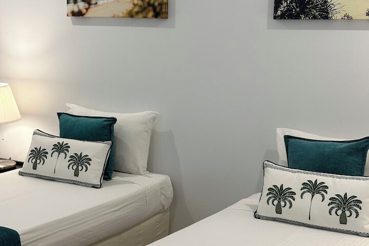 Room 21 of 80