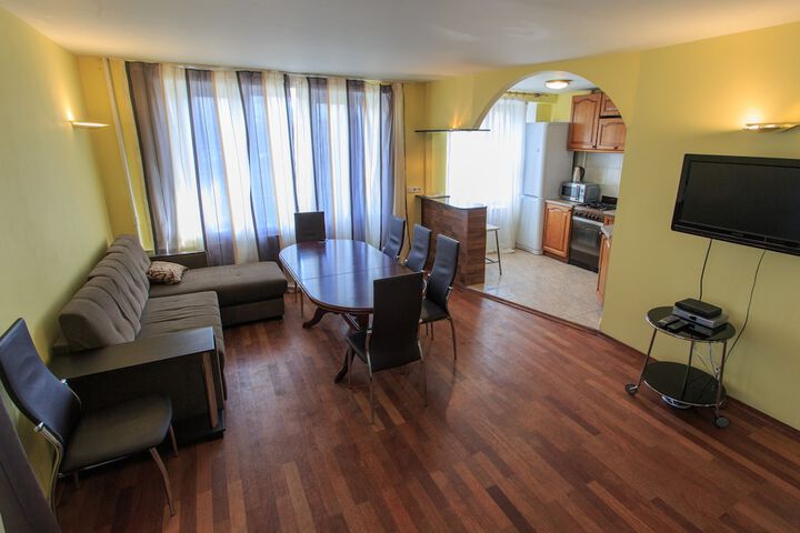 Room 14 of 20