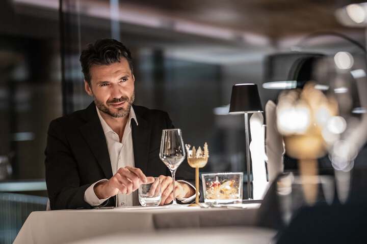 Dining 97 of 132