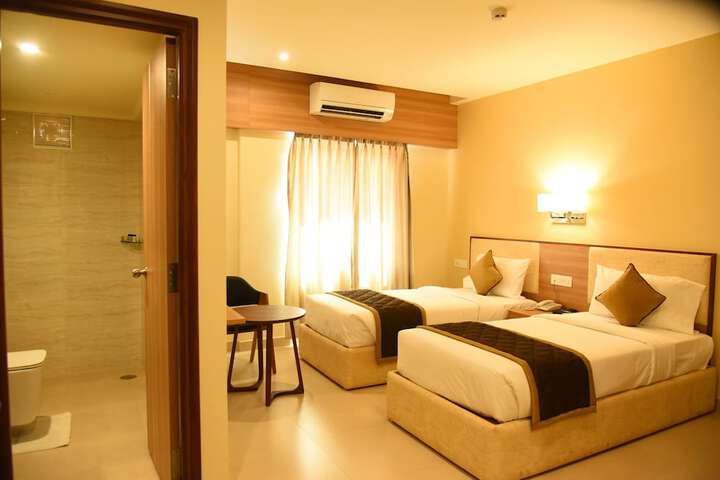 Room 8 of 62
