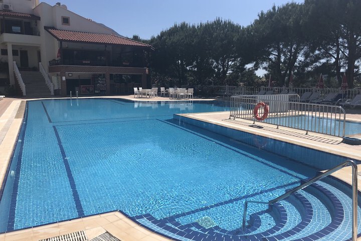 Pool 26 of 50