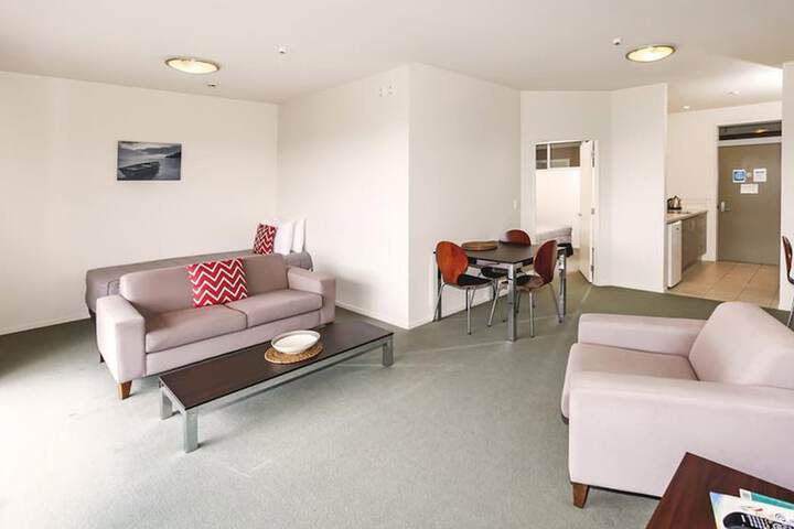 Room 9 of 43
