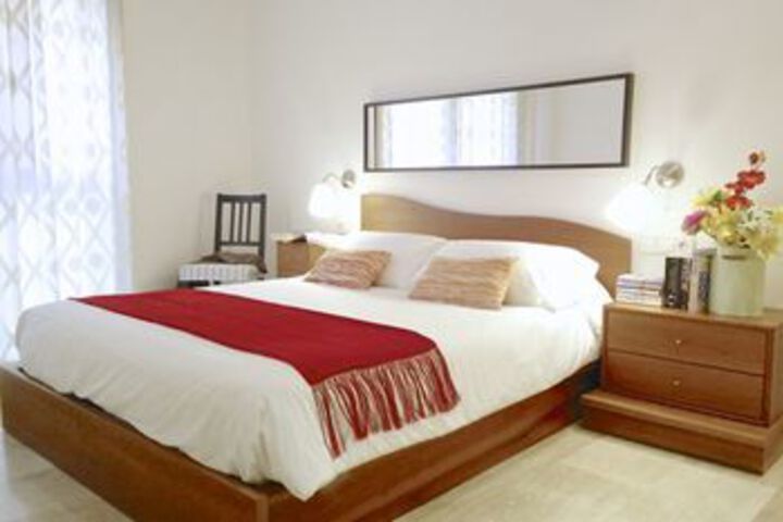 Room 40 of 102