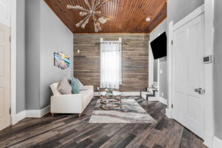 Image of Modern 3 Bedroom House in Fountain Square