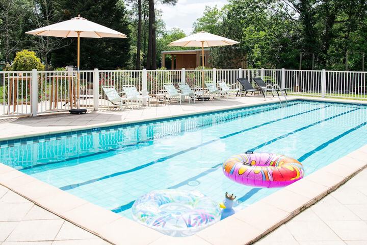 Pool 76 of 223