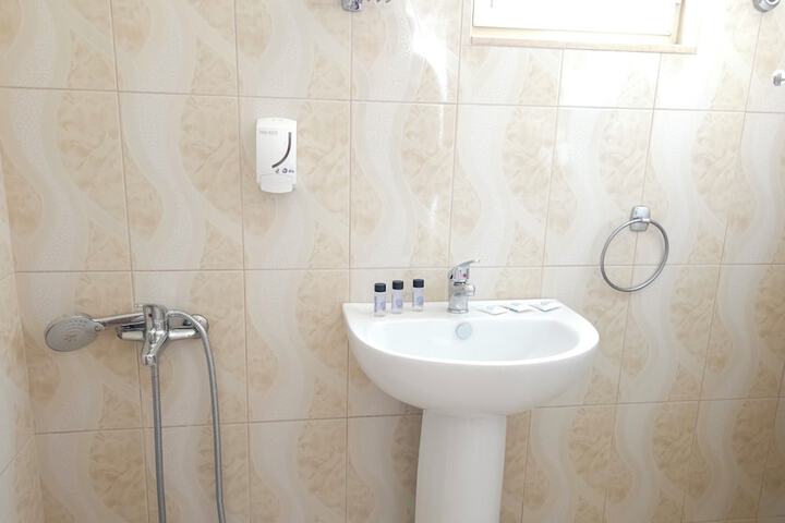 Room 19 of 21