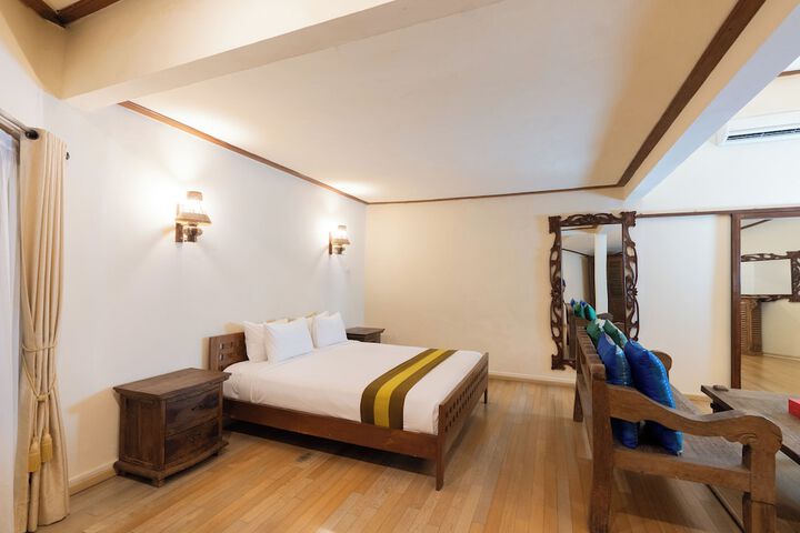 Room 20 of 49