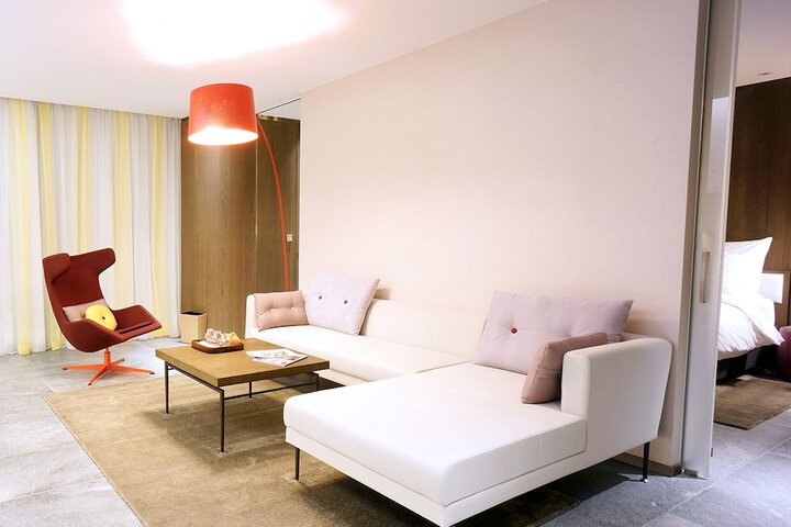 Room 22 of 73