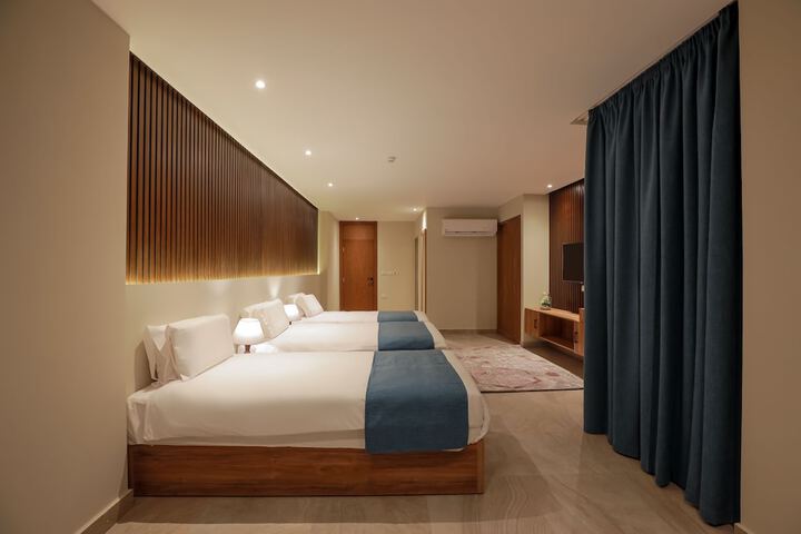Room 45 of 126