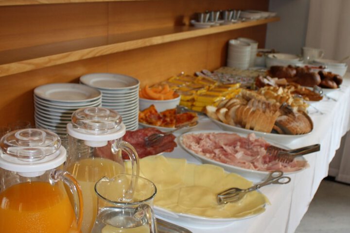 Dining Photos