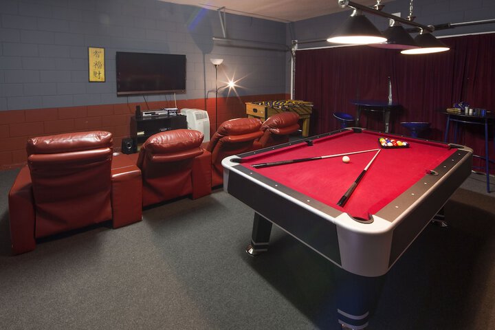 Room 5 of 38