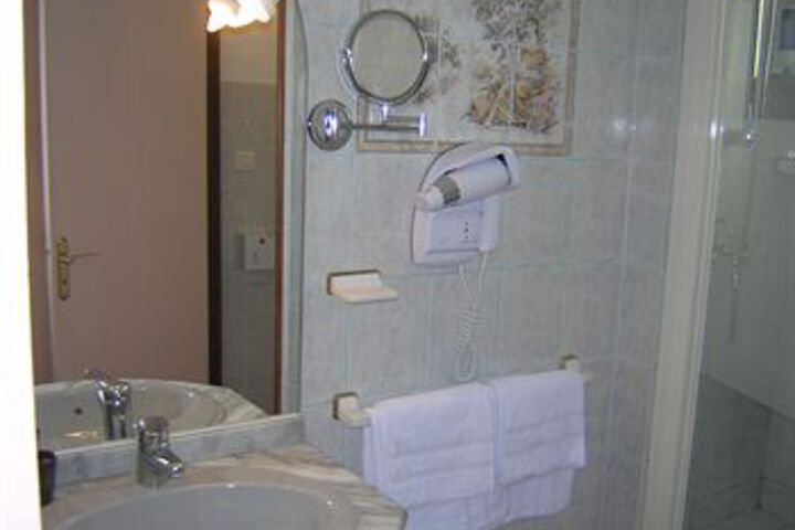Bathroom Interior Photo