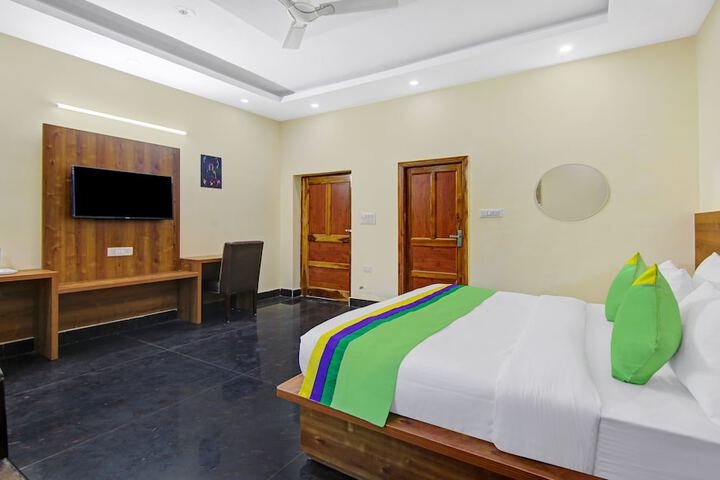 Room 22 of 50