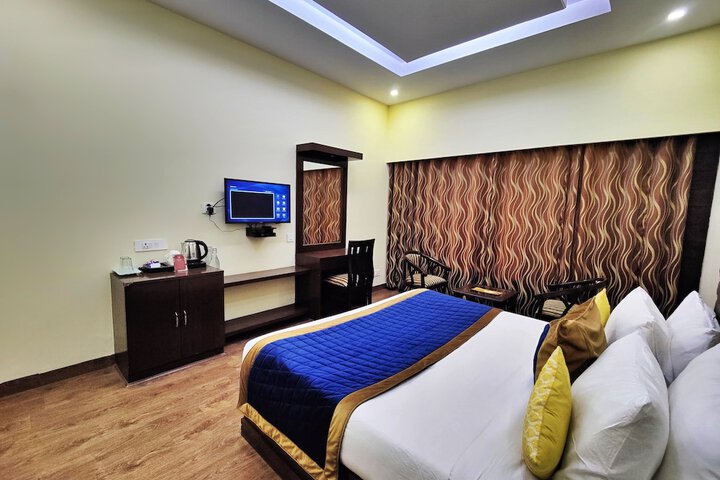 Room 12 of 92