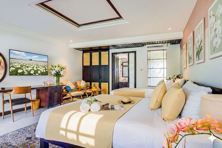 Room 42 of 113
