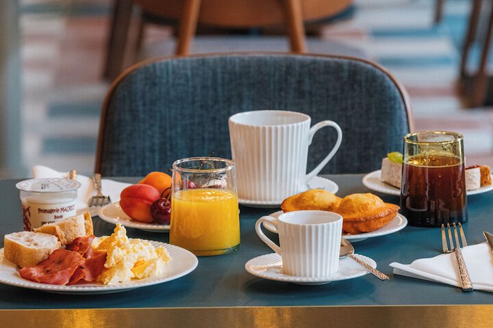 Breakfast/Coffee Service 48 of 55