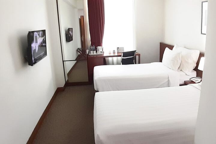 Room 22 of 54