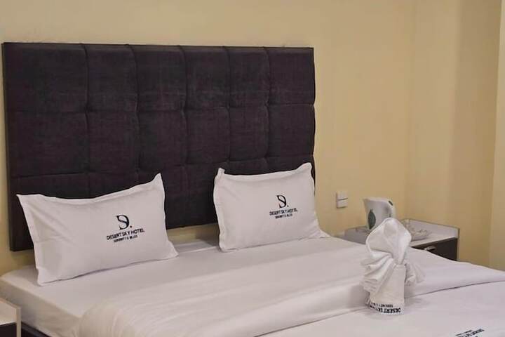 Room 14 of 45