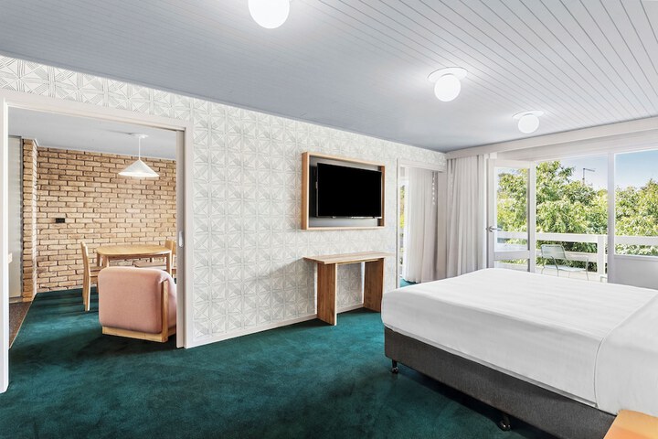 Room 20 of 31