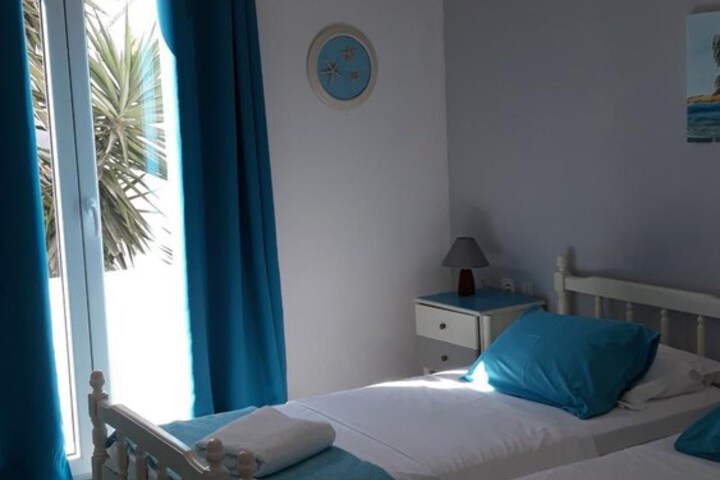 Room 10 of 68