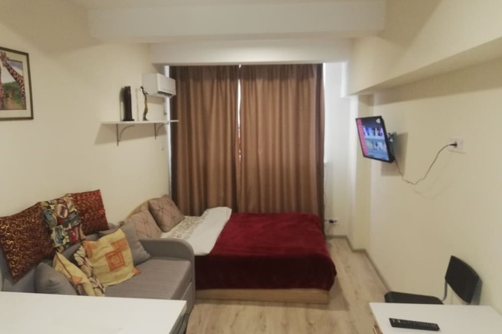 Room 82 of 128