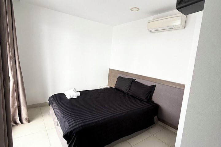 Room 17 of 58