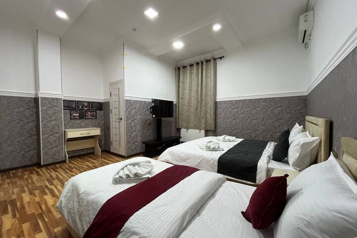 Room 20 of 44
