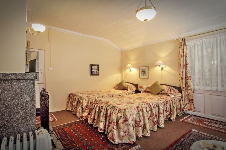 Room 35 of 52