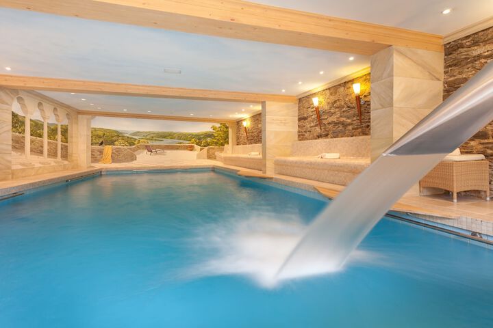 Pool 9 of 18