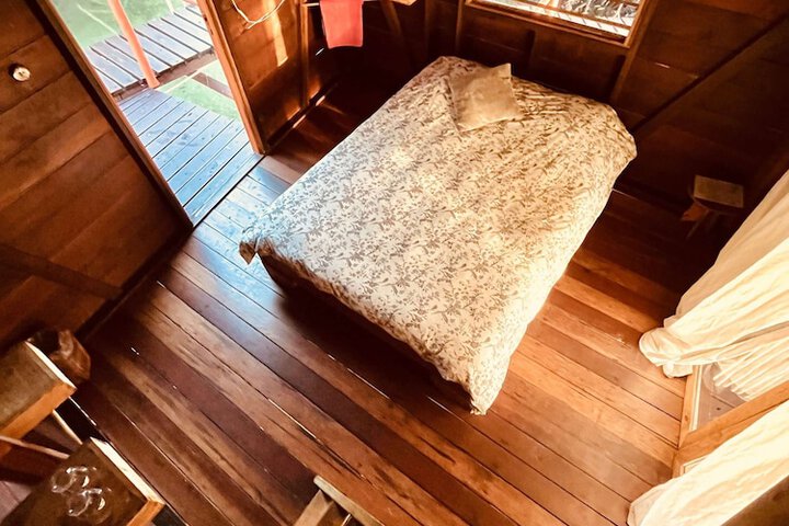 Room 17 of 118