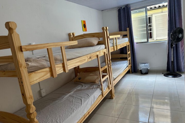 Room 34 of 77