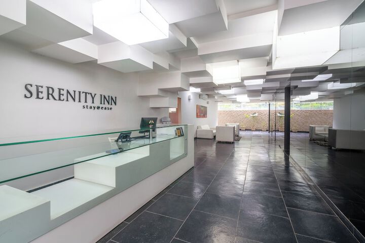 Serenity Inn La Vista