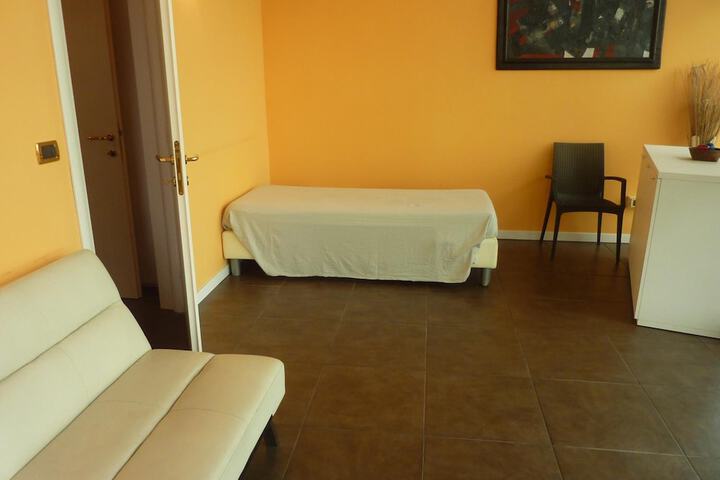 Room 22 of 39